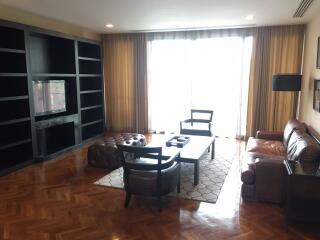 2 bed Condo in The Grand Villa Phrakhanongnuea Sub District C012126