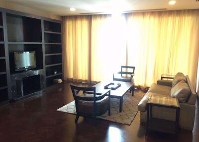 2 bed Condo in The Grand Villa Phrakhanongnuea Sub District C012125