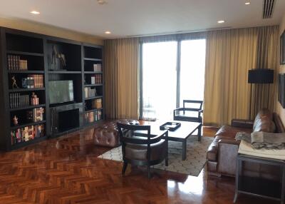 2 bed Condo in The Grand Villa Phrakhanongnuea Sub District C012124