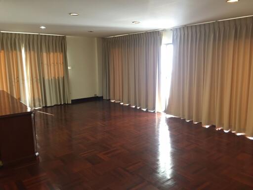 2 bed Condo in SP Mansion, Thonglor 8 Khlong Tan Nuea Sub District C012122