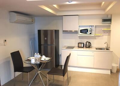 1 bed Condo in The Kaze 34 Khlongtan Sub District C012120