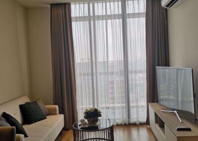 2 bed Condo in Park Origin Phromphong Khlongtan Sub District C012107