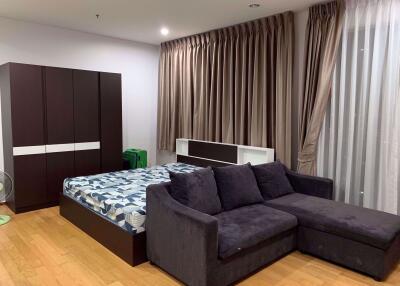 Studio bed Condo in Villa Sathorn Khlong Ton Sai Sub District C012100