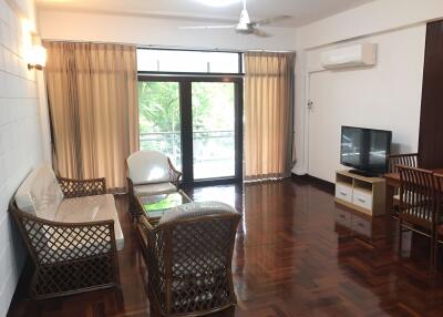 2 bed Condo in CS Villa Khlong Tan Nuea Sub District C012092