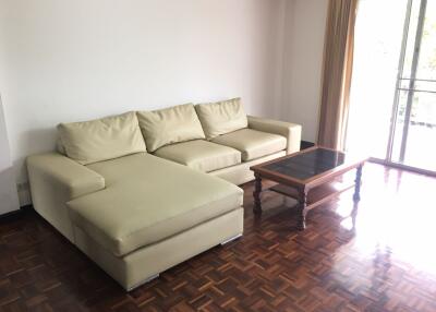 3 bed Condo in CS Villa Khlong Tan Nuea Sub District C012090