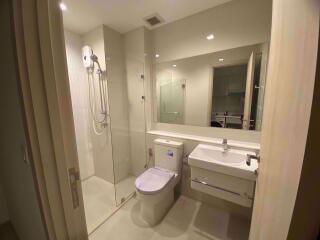 Studio bed Condo in Life One Wireless Lumphini Sub District C012079