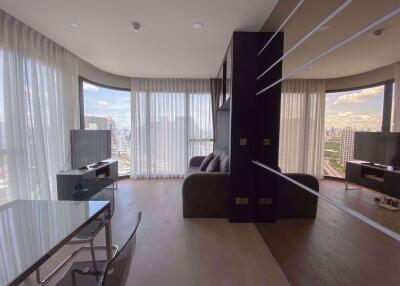 2 bed Condo in Ashton Chula - Silom Mahaphruettharam Sub District C012069