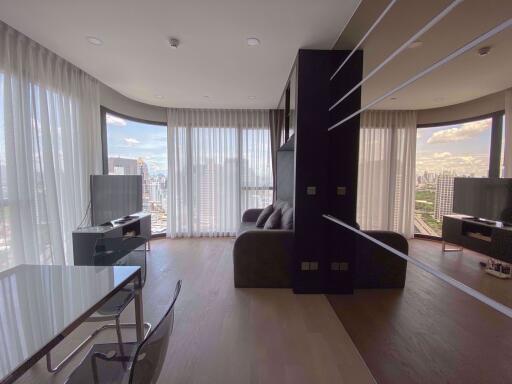 2 bed Condo in Ashton Chula - Silom Mahaphruettharam Sub District C012069