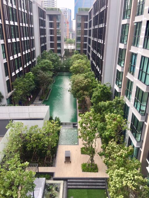 2 bed Condo in Vtara Sukhumvit 36 Phra Khanong Sub District C012067