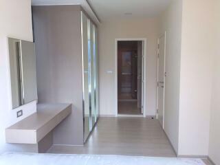 2 bed Condo in Vtara Sukhumvit 36 Phra Khanong Sub District C012067