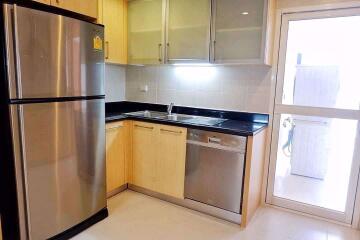 3 bed Condo in GM Height Khlongtoei Sub District C012046