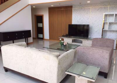 4 bed Penthouse in Grand 39 Tower Khlong Tan Nuea Sub District P11069