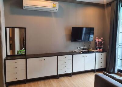 1 bed Condo in The Reserve - Kasemsan 3 Wang Mai Sub District C11990