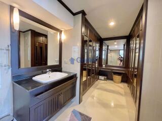 2 Bedrooms Condo in Prime Suites Central Pattaya C002906