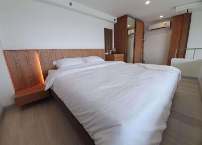 1 bed Duplex in Knightsbridge Prime Sathorn Thungmahamek Sub District D11507