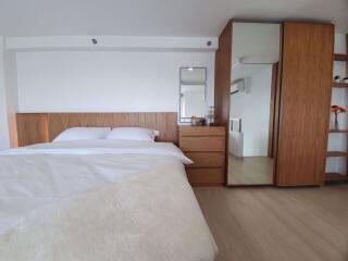 1 bed Duplex in Knightsbridge Prime Sathorn Thungmahamek Sub District D11507