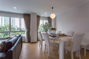 2 bed Condo in PPR Villa Khlong Tan Nuea Sub District C11981