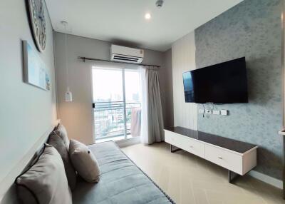 1 bed Condo in Lumpini Place Ratchada-Sathu Chong Nonsi Sub District C11977