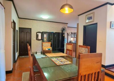 4Beds house with Pool for Sale in Pattaya