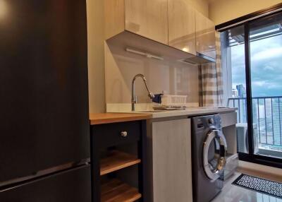 1 bed Condo in Life Asoke Bangkapi Sub District C11948