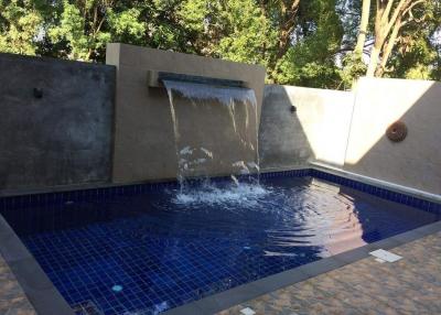 ีSell ​​/ rent with private swimming pool with 4 bedrooms, in Land and Houses Maejo project.