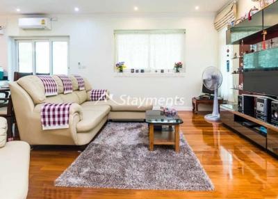 3 Bedroom single story house for sale in Wang Tan