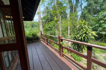 2 storey house for sale, size 2 rooms, 4 bathrooms, resort style, on a beautiful garden area of ​​​​300 square meters. There is a private stream around the house.