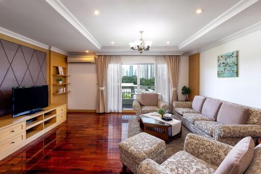 3 bed Condo in Sirin Place Khlong Tan Nuea Sub District C11933