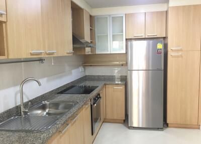 3 bed Condo in Sirin Place Khlong Tan Nuea Sub District C11932