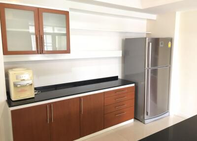 4 bed Penthouse in Neo Aree Apartment Khlongtan Sub District P11068