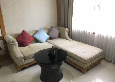 1 bed Condo in Empire Sawasdee Khlong Toei Nuea Sub District C11916