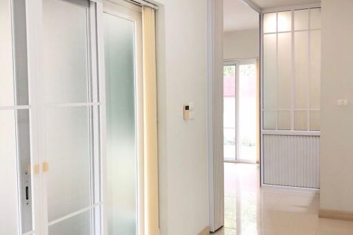 4 Bedroom House for Sell in Pa Tan, Chiang Mai close to city