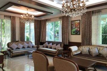 Majestic luxury mansion for sale in Suthep area Chiang Mai