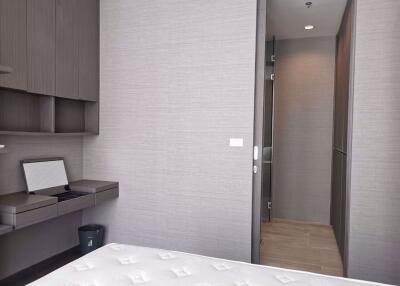 2 bed Condo in The Diplomat Sathorn Silom Sub District C11912