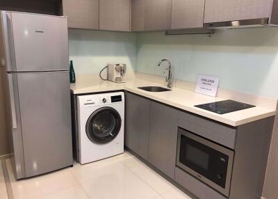 2 bed Condo in Rhythm Sukhumvit 36-38 Phra Khanong Sub District C11900