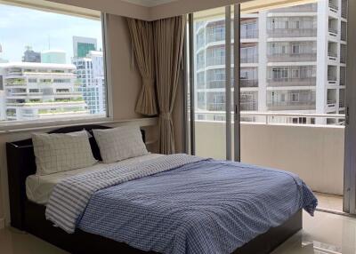 2 bed Condo in Asoke Place Khlong Toei Nuea Sub District C11891