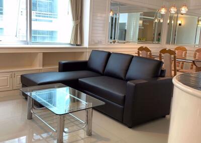 2 bed Condo in Asoke Place Khlong Toei Nuea Sub District C11891