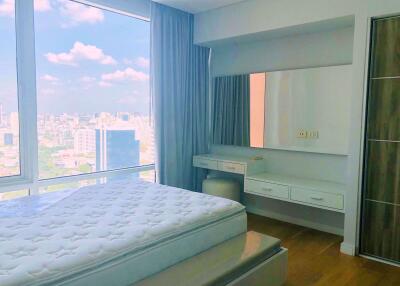 3 bed Duplex in Fullerton Sukhumvit Khlongtoei Sub District D11501