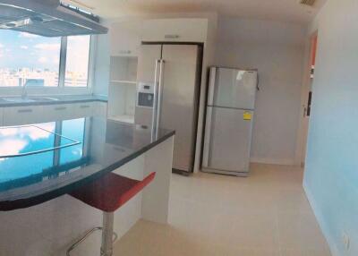 3 bed Duplex in Fullerton Sukhumvit Khlongtoei Sub District D11501