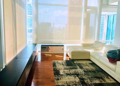 3 bed Duplex in Fullerton Sukhumvit Khlongtoei Sub District D11501