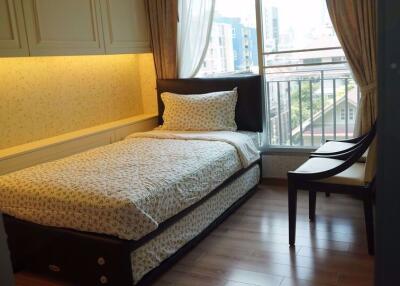 2 bed Condo in The Seed Memories Siam Wang Mai Sub District C11889