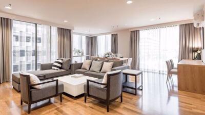 3 bed Condo in Piya Residence Khlongtan Sub District C11867