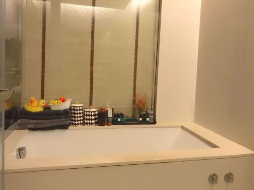 1 bed Condo in The Room Sukhumvit 21 Khlong Toei Nuea Sub District C11858