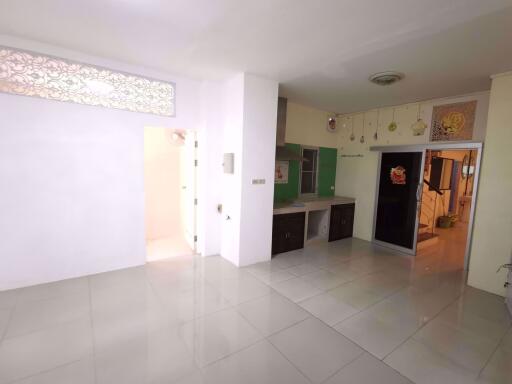 3 bed House Phlapphla Sub District H10927