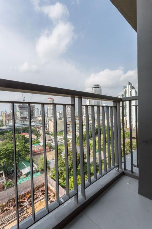 1 bed Condo in Rhythm Sukhumvit 36-38 Phra Khanong Sub District C11822