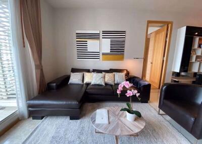 2 bed Condo in The Empire Place Yan Nawa Sub District C11809