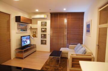 2 bed Condo in Rhythm Sukhumvit Phra Khanong Sub District C11795