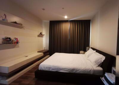 2 bed Condo in The Room Sukhumvit 62 Bangchak Sub District C11781
