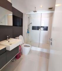 2 bed Condo in The Room Sukhumvit 62 Bangchak Sub District C11781