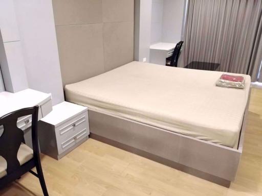 1 bed Condo in State Tower Silom Sub District C11748